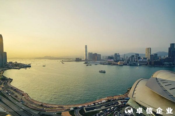 內地人注冊和維持香港公司的最低成本是多少？